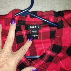 torrid Tops - Torrid Red and Black Flannel torrid Tops - Torrid Red and Black Flannel